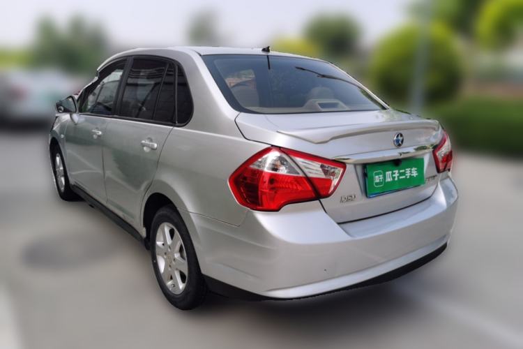Used Venucia D50 2013 1.6L Manual Luxury Edition Rear Left 45 Deg