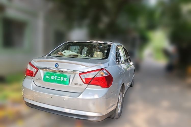 Used Venucia D50 2013 1.6L Manual Luxury Edition Rear Right 45 Deg