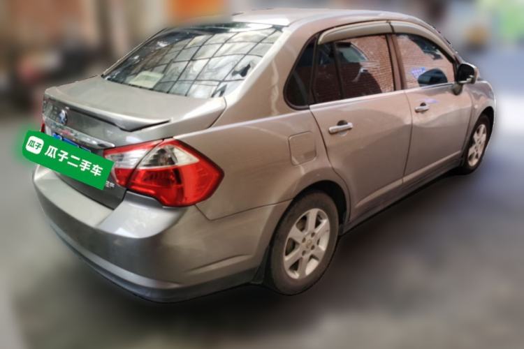 Used Venucia D50 2013 1.6L Manual Fashion Edition Rear Right 45 Deg