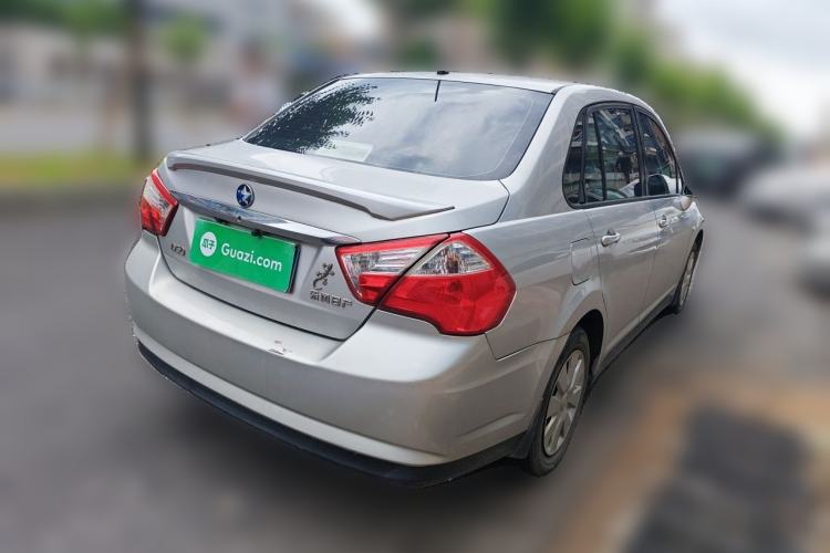 Used Venucia D50 2013 1.6L Automatic Fashion Edition Rear Right 45 Deg