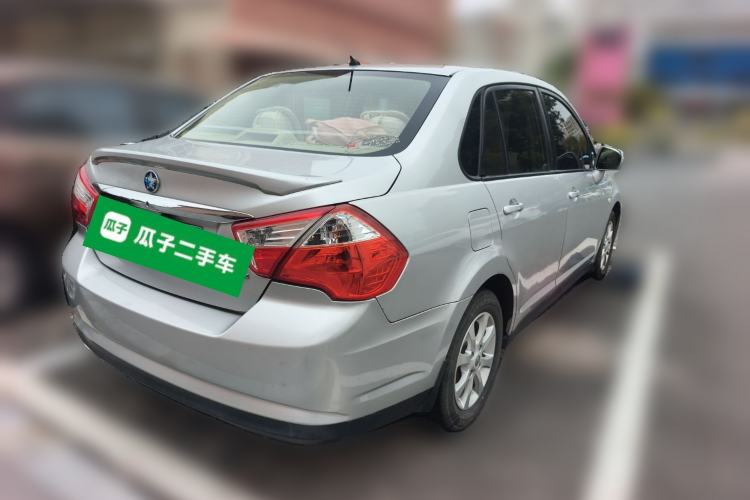 Used Venucia D50 2013 1.6L Manual Fashion Edition Rear Right 45 Deg
