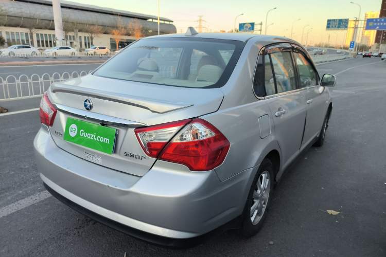 Used Venucia D50 2013 1.6L Manual Fashion Edition Rear Right 45 Deg