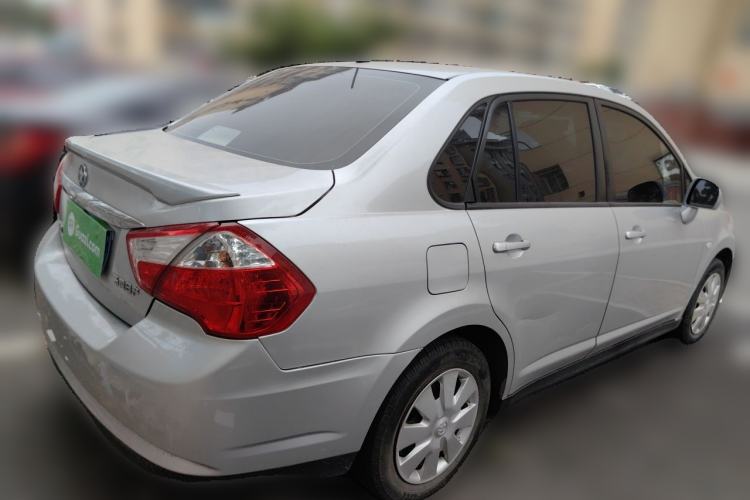 Used Venucia D50 2013 1.6L Manual Fashion Edition Rear Right 45 Deg