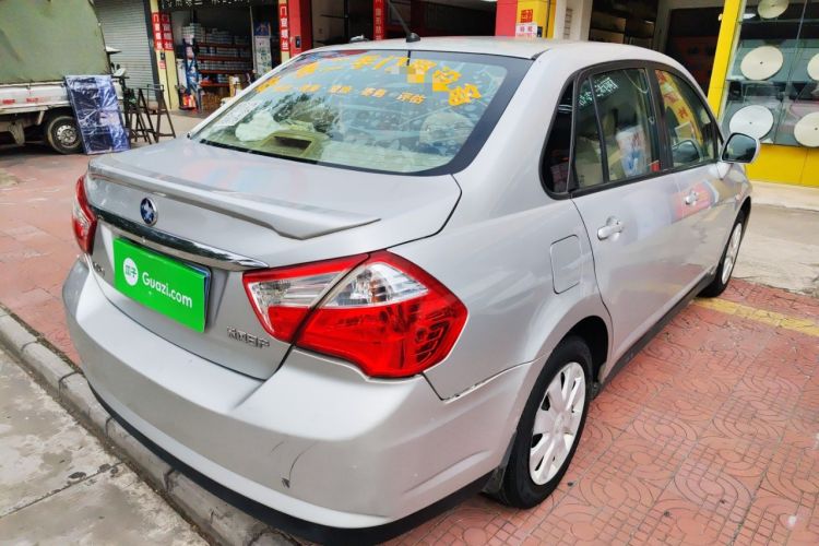 Used Venucia D50 2013 1.6L Manual Fashion Edition Rear Right 45 Deg