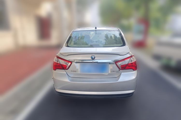 Used Venucia D50 2013 1.6L Manual Luxury Edition Rear