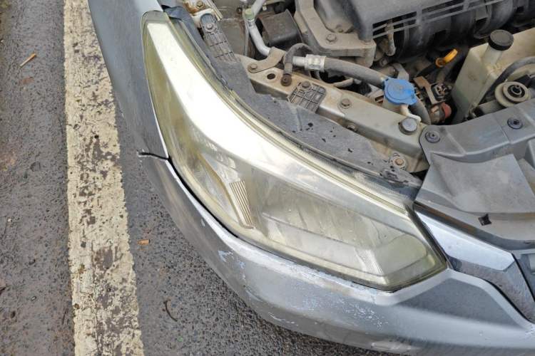 Used Venucia D50 2013 1.6L Manual Fashion Edition Right Front Headlight