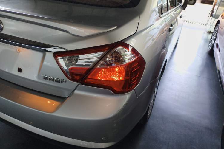 Used Venucia D50 2013 1.6L Manual Fashion Edition Right Rear Taillight