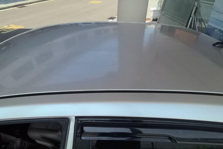 Used Venucia D50 2013 1.6L Manual Fashion Edition Roof