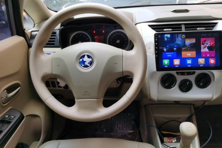 Used Venucia D50 2013 1.6L Manual Fashion Edition Steering Wheel