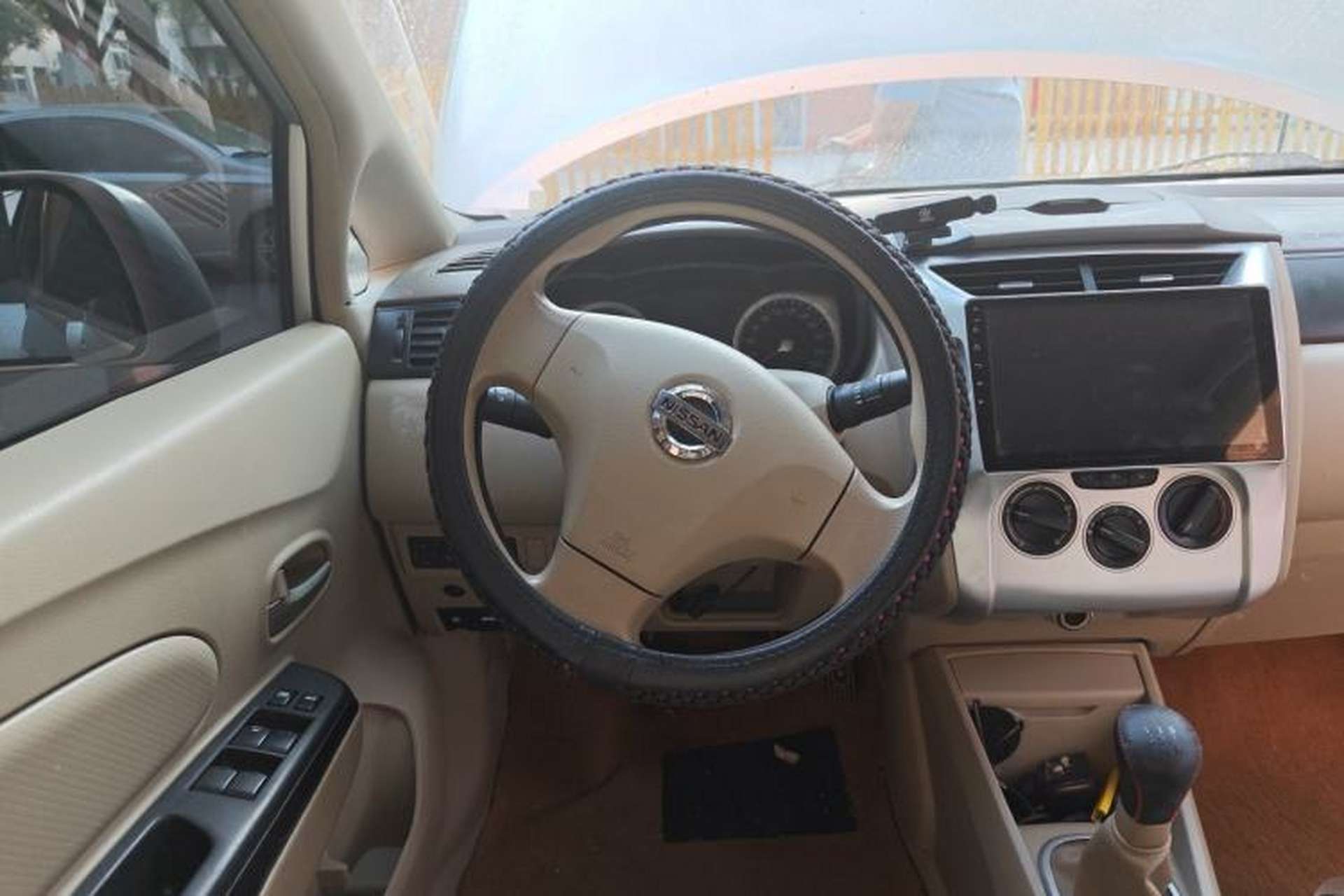 Used Venucia D50 2013 1.6L Manual Fashion Edition Steering Wheel