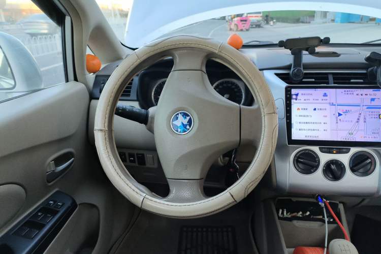 Used Venucia D50 2013 1.6L Manual Fashion Edition Steering Wheel