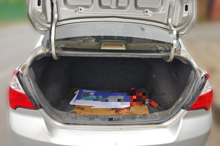 Used Venucia D50 2013 1.6L Manual Fashion Edition Trunk