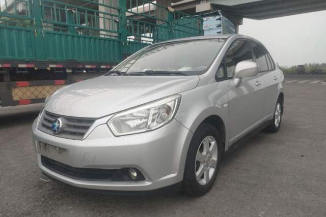 Used Venucia D50 2013 1.6L Manual Luxury Edition