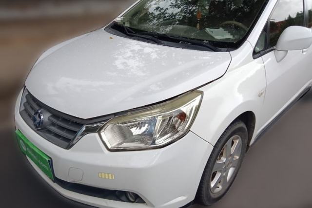 Used Venucia D50 2013 1.6L Manual Luxury Edition