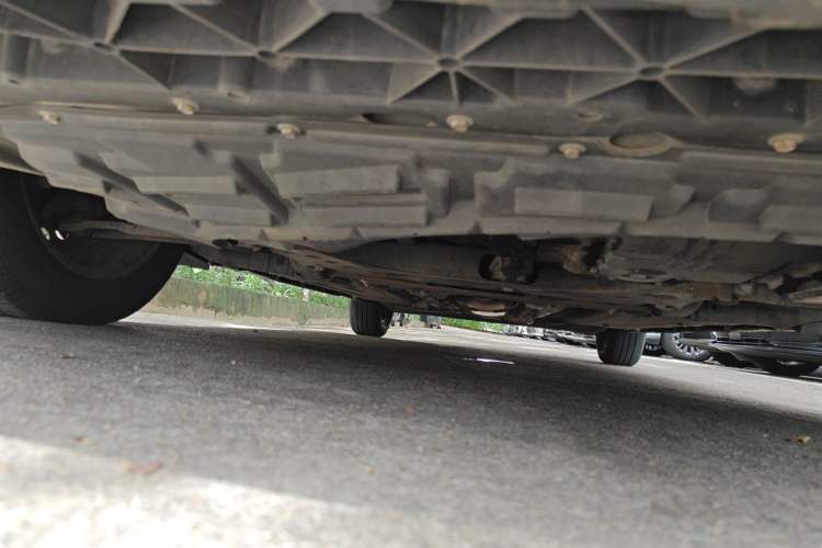 Used Venucia D50 2013 1.6L Automatic Fashion Edition Chassis Front
