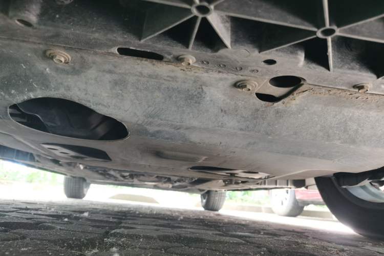 Used Venucia D50 2013 1.6L Automatic Fashion Edition Chassis Front