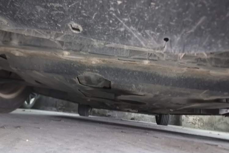 Used Venucia D50 2013 1.6L Manual Luxury Edition Chassis Front