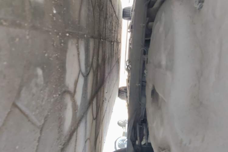 Used Venucia D50 2013 1.6L Manual Fashion Edition Chassis Rear