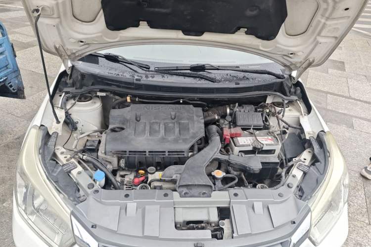 Used Venucia D50 2013 1.6L Manual Fashion Edition Engine Bay