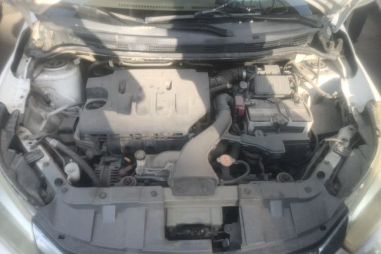 Used Venucia D50 2013 1.6L Manual Fashion Edition Engine Bay