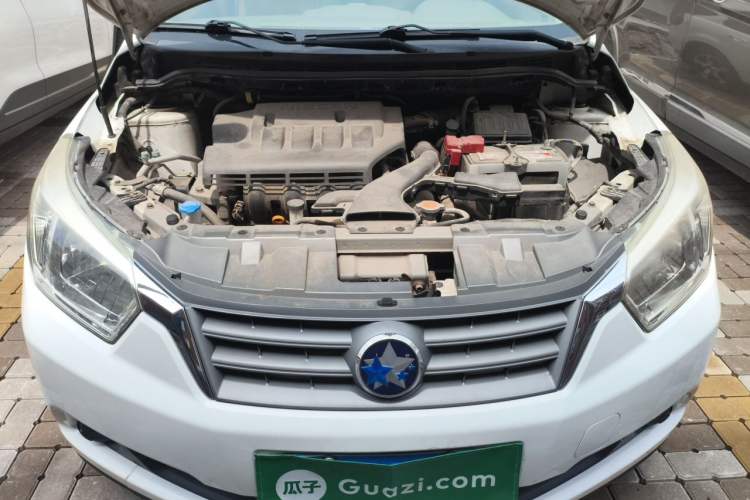 Used Venucia D50 2013 1.6L Automatic Fashion Edition Engine Bay
