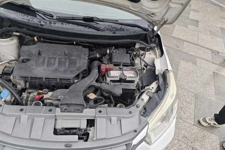 Used Venucia D50 2013 1.6L Manual Fashion Edition Engine Bay Left