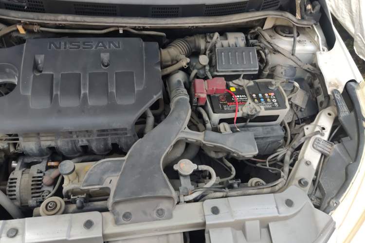 Used Venucia D50 2013 1.6L Automatic Fashion Edition Engine Bay Left