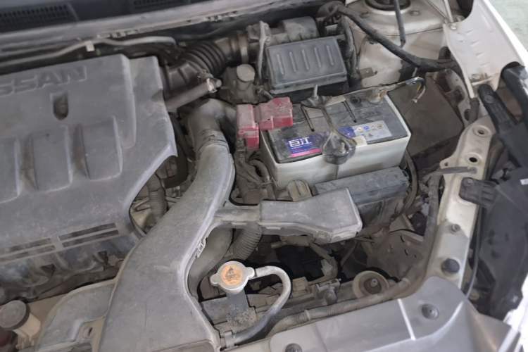 Used Venucia D50 2013 1.6L Manual Luxury Edition Engine Bay Left
