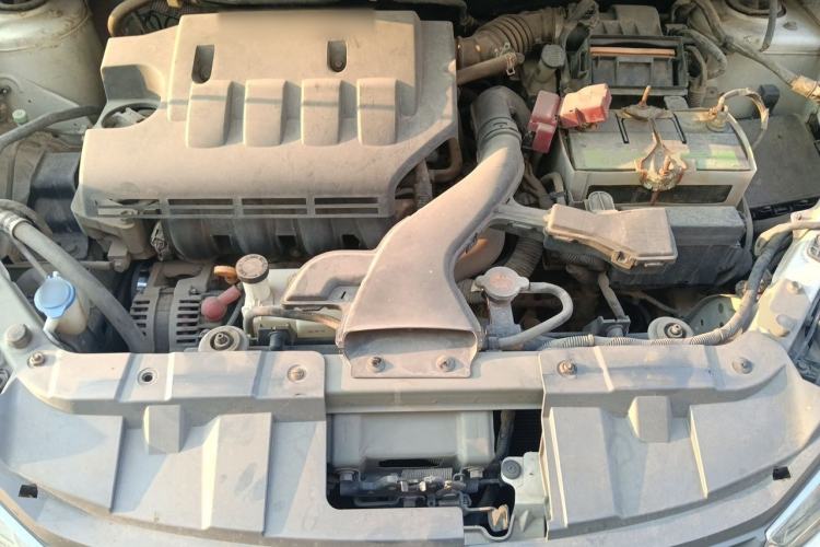 Used Venucia D50 2013 1.6L Manual Luxury Edition Engine Bay