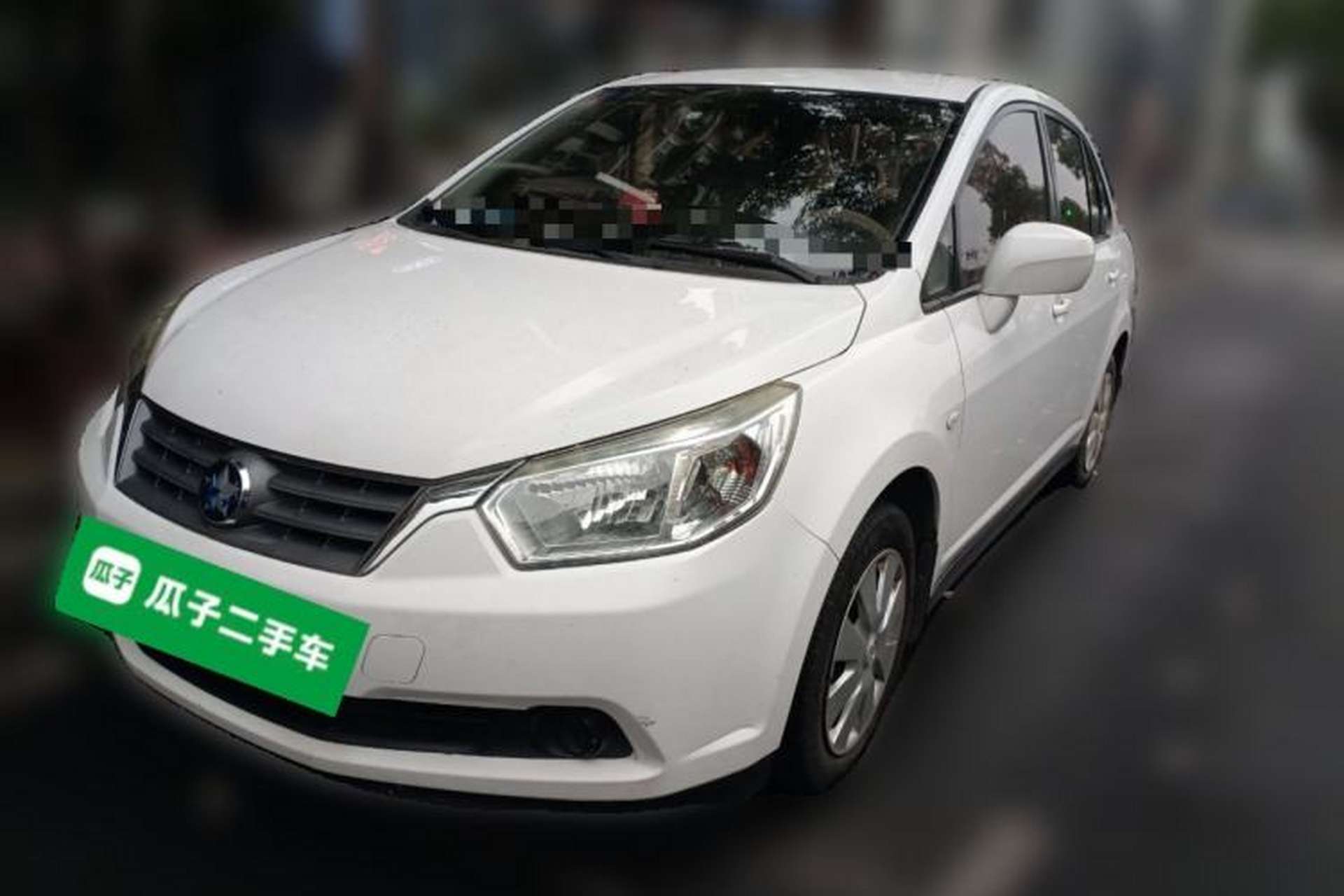 Used Venucia D50 2013 1.6L Manual Fashion Edition Front Left 45 Deg