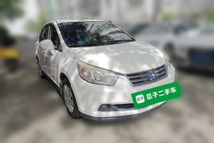 Used Venucia D50 2013 1.6L Automatic Fashion Edition Front Right 45 Deg