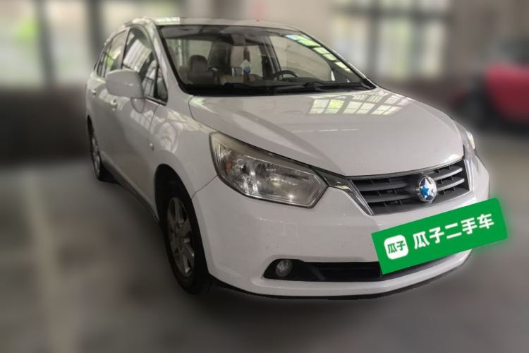 Used Venucia D50 2013 1.6L Manual Luxury Edition Front Right 45 Deg