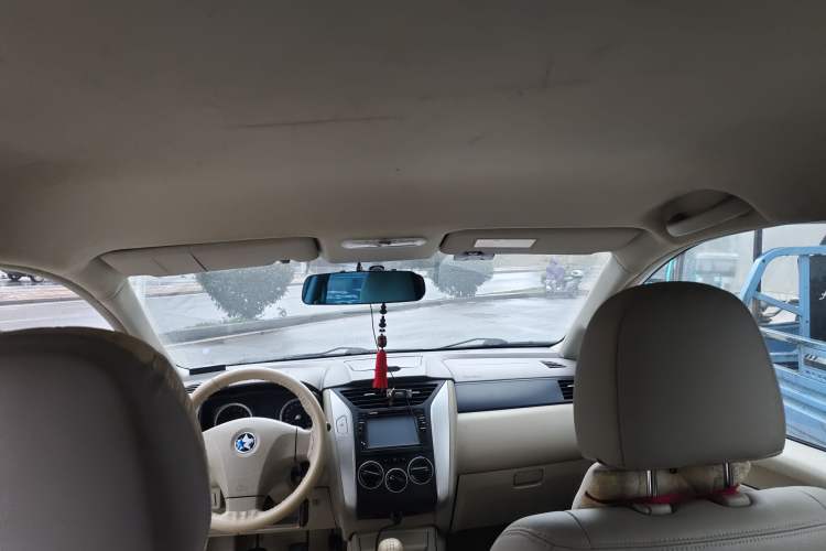Used Venucia D50 2013 1.6L Manual Fashion Edition Headliner