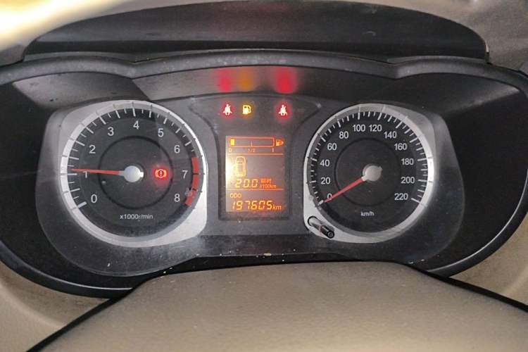 Used Venucia D50 2013 1.6L Manual Luxury Edition Instrument Cluster