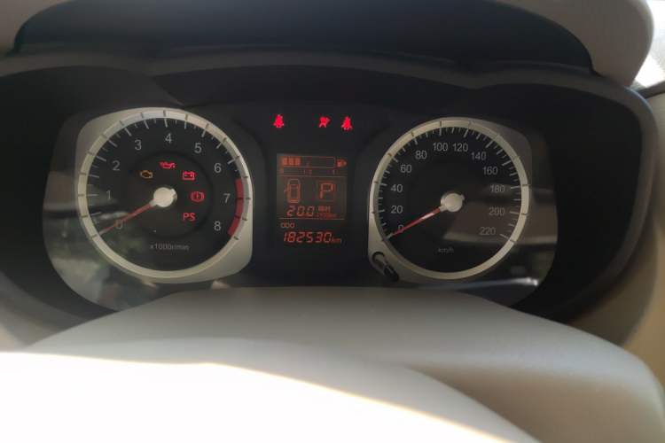 Used Venucia D50 2013 1.6L Automatic Fashion Edition Instrument Cluster