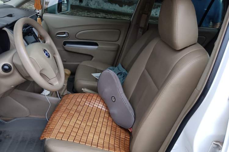 Used Venucia D50 2013 1.6L Manual Luxury Edition Left Front Seat
