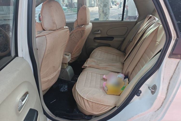 Used Venucia D50 2013 1.6L Manual Fashion Edition Left Rear Seat