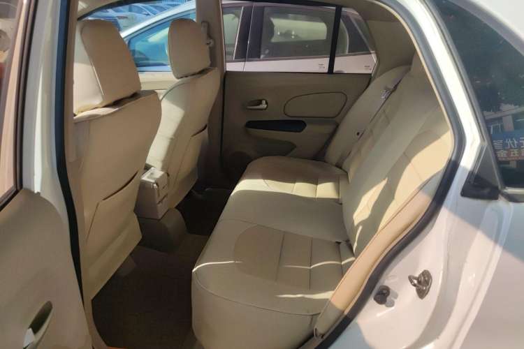 Used Venucia D50 2013 1.6L Automatic Fashion Edition Left Rear Seat