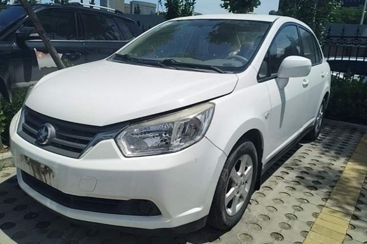 Used Venucia D50 2013 1.6L Manual Fashion Edition Guazi used car, China used car export, Used car for sale, Used  cars, Cheapest cars for sale