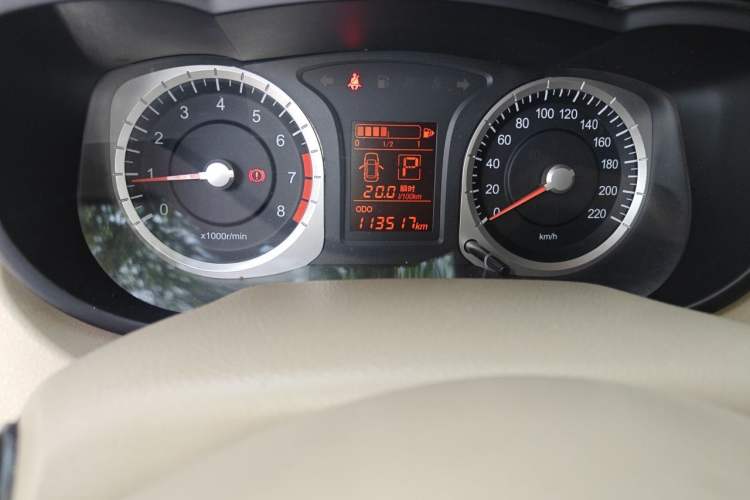 Used Venucia D50 2013 1.6L Automatic Fashion Edition Odometer Close Up