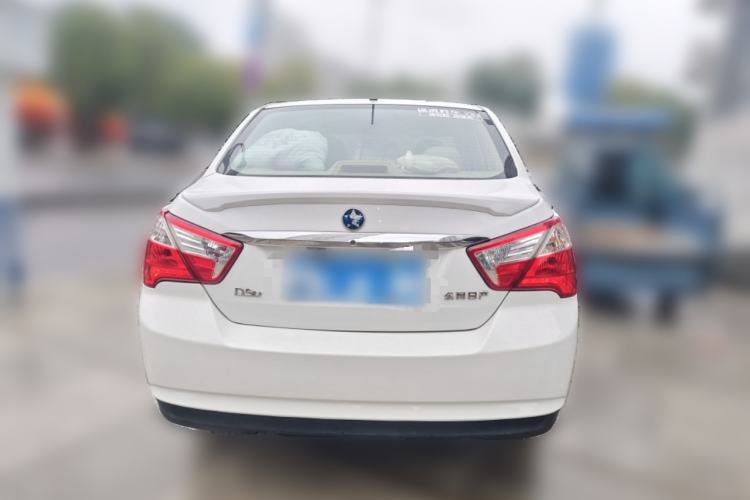 Used Venucia D50 2013 1.6L Manual Fashion Edition Rear