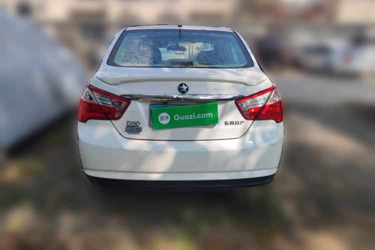 Used Venucia D50 2013 1.6L Automatic Fashion Edition Rear