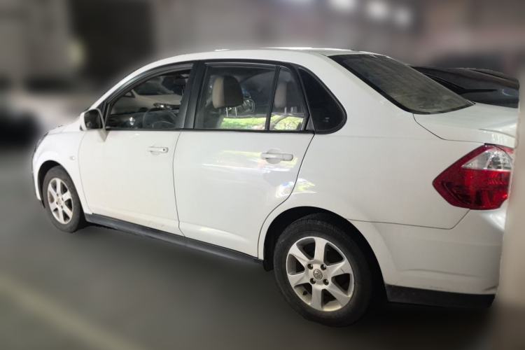 Used Venucia D50 2013 1.6L Manual Luxury Edition Rear Left 45 Deg