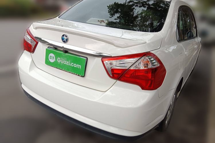 Used Venucia D50 2013 1.6L Manual Luxury Edition Rear Right 45 Deg