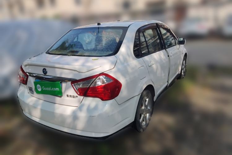 Used Venucia D50 2013 1.6L Automatic Fashion Edition Rear Right 45 Deg