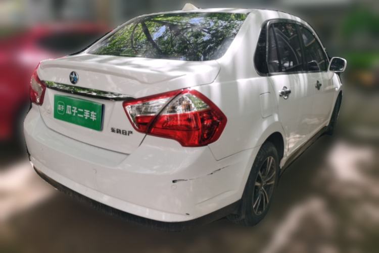 Used Venucia D50 2013 1.6L Automatic Fashion Edition Rear Right 45 Deg
