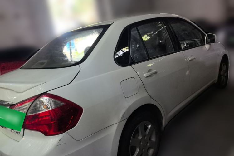 Used Venucia D50 2013 1.6L Manual Luxury Edition Rear Right 45 Deg