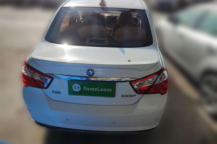 Used Venucia D50 2013 1.6L Automatic Fashion Edition Rear