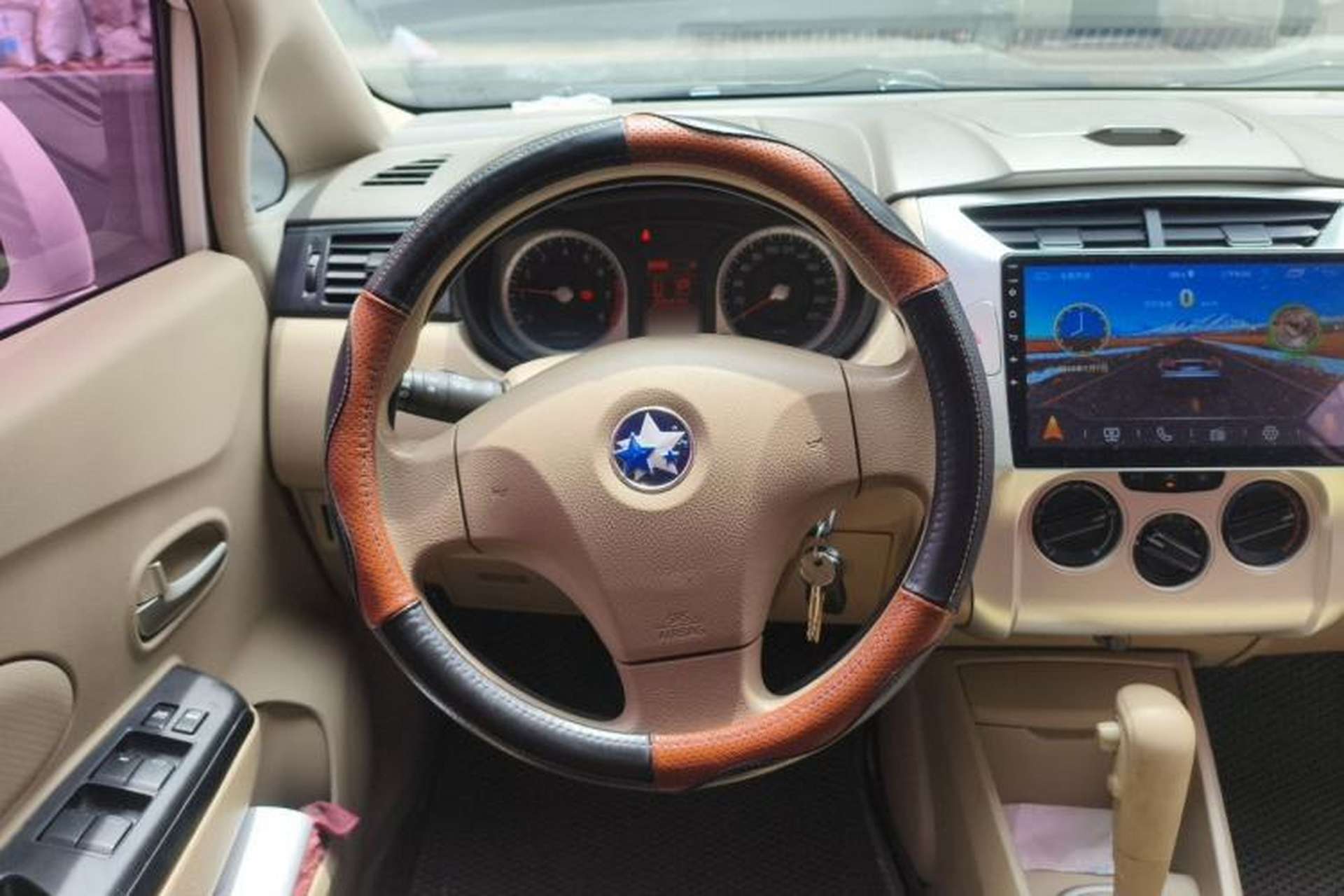 Used Venucia D50 2013 1.6L Automatic Fashion Edition Steering Wheel