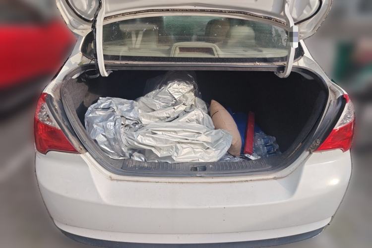Used Venucia D50 2013 1.6L Manual Fashion Edition Trunk